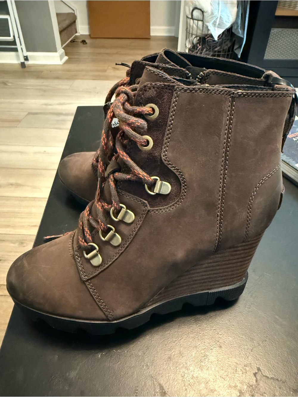 #sorel Joan of arc #wedge boots with a 3.5" heel #wedgeboots #leather BNWT